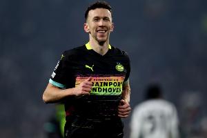 米乐-外媒：佩里西奇考虑去中东&amp;西甲踢球，埃因霍温很难续约留住他