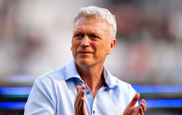 米乐m6-官方：莫耶斯出任埃弗顿主帅，签约两年半