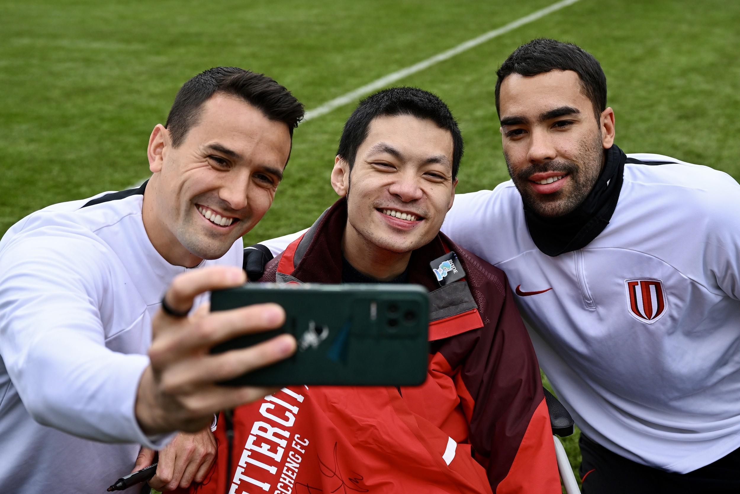 告别成都，周定洋在中国继续跑下去