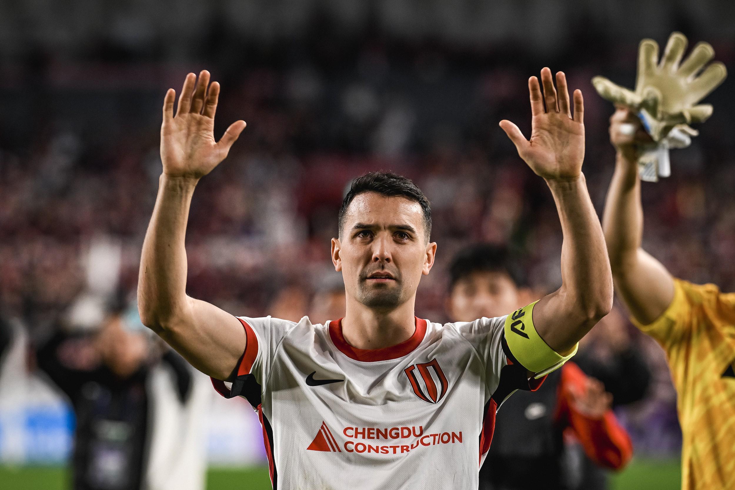 告别成都，周定洋在中国继续跑下去