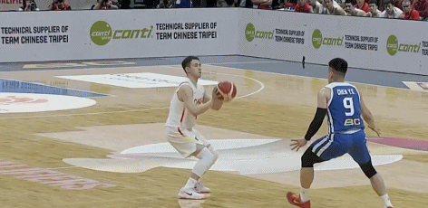 米乐官方网站-这次态度正确！FIBA官方点赞中国男篮：第四节风暴真是太猛了|世预赛|日本男篮|赵继伟|胡金秋|李弘权_新浪体育_新浪新闻