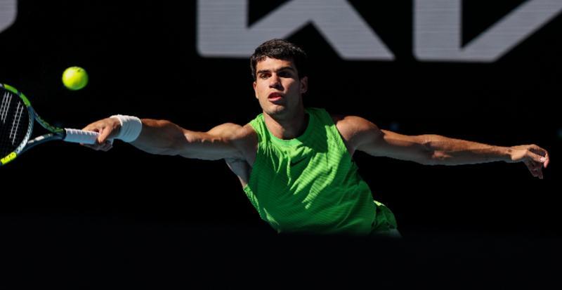 米乐官方网站-德约力克辛纳第11次晋级澳网男单决赛，将与阿尔卡拉斯争冠