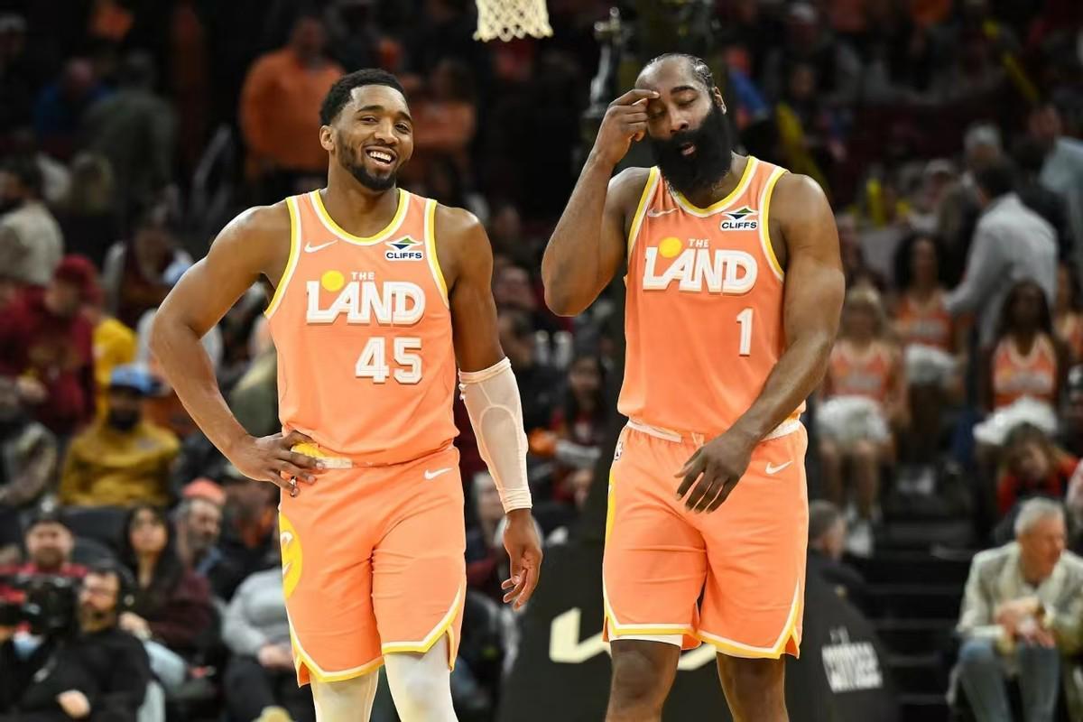 伤病不断！库里17个赛季仅得26493分，他的职业生涯还能拿3万分吗